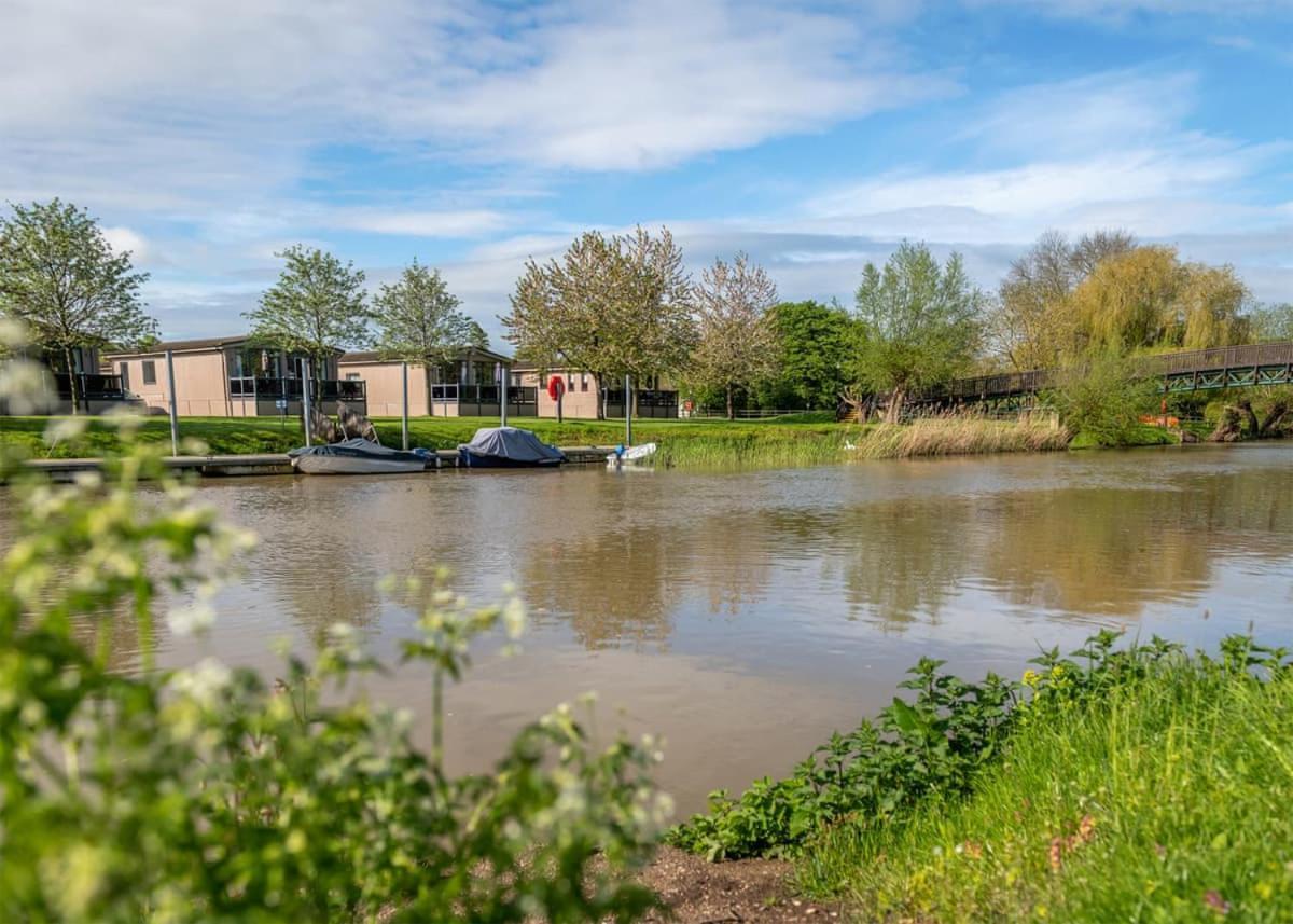 Riverside Park Стратфорд на Ейвън Екстериор снимка